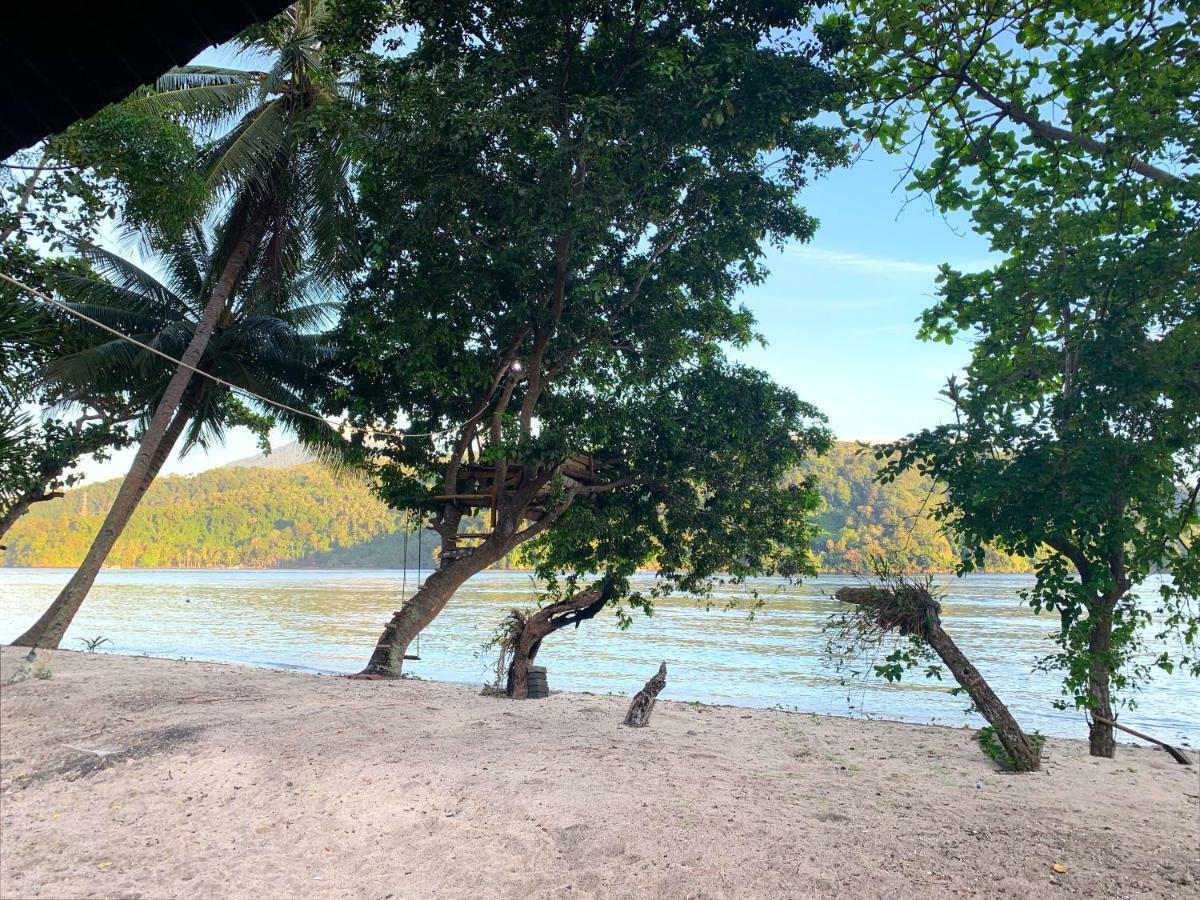 White Sands Beach Resort Lembeh Bitung Εξωτερικό φωτογραφία