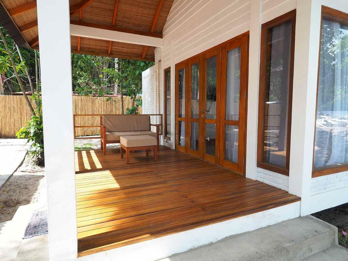 White Sands Beach Resort Lembeh Bitung Εξωτερικό φωτογραφία