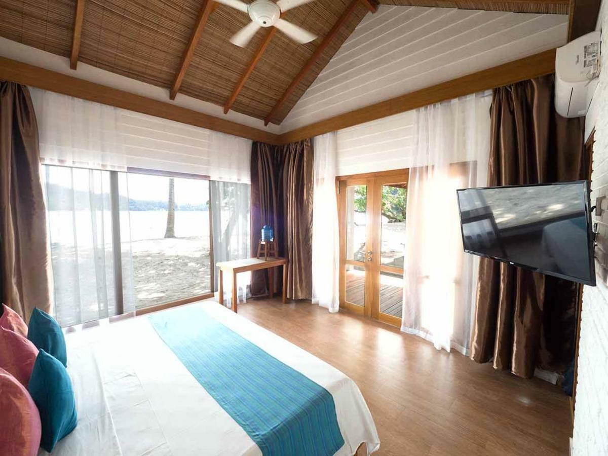 White Sands Beach Resort Lembeh Bitung Εξωτερικό φωτογραφία